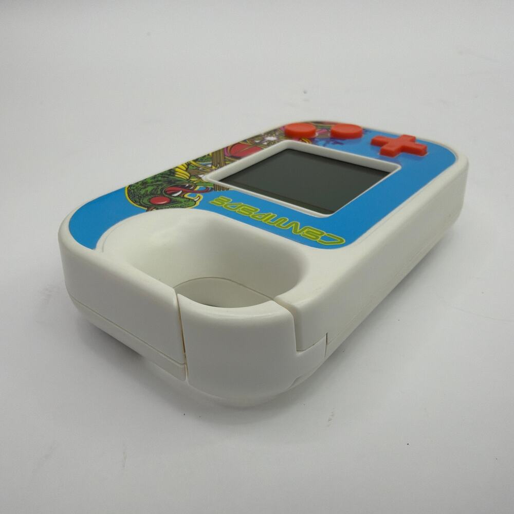 Atari Centipede Handheld LCD Electronic Game Keychain Item 1791 Tested Working - Picture 2 of 6